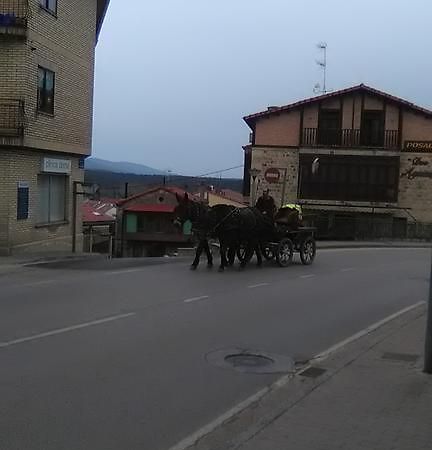 El Albergue Covaleda Eksteriør bilde