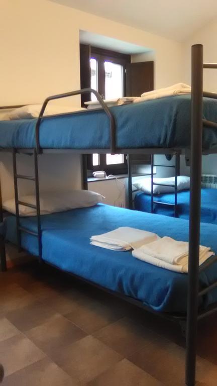 El Albergue Covaleda Eksteriør bilde