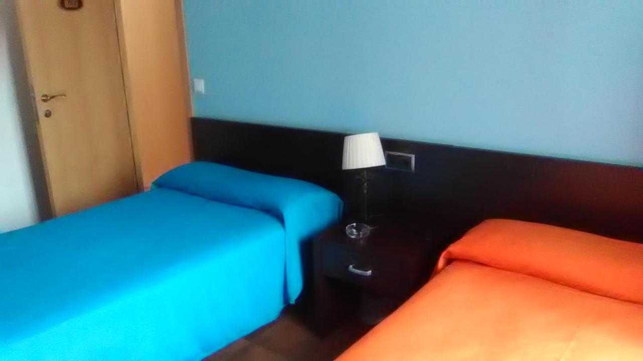 El Albergue Covaleda Eksteriør bilde